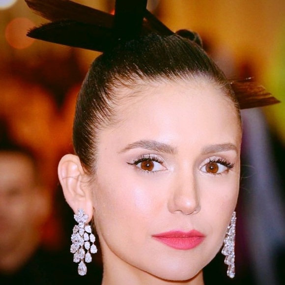 NEW Designer Celeb Inspired Yellow Gold-Plated CZ Leaf Vine Chandelier Earrings - Picture 14 of 16